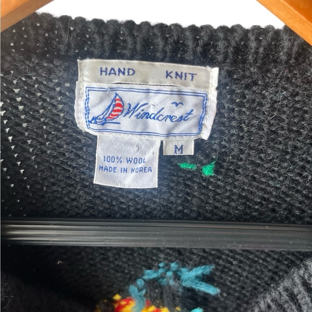 Vintage 100% Wool Black Floral Korean Hand Knit Sweater - Picture 3 of 4